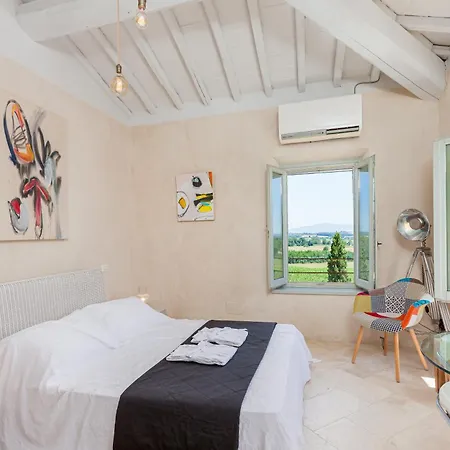 Siena House *